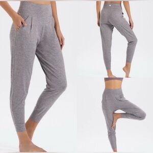Vuori Lux At Ease Harem Style Pants Clay Heather Gray Medium